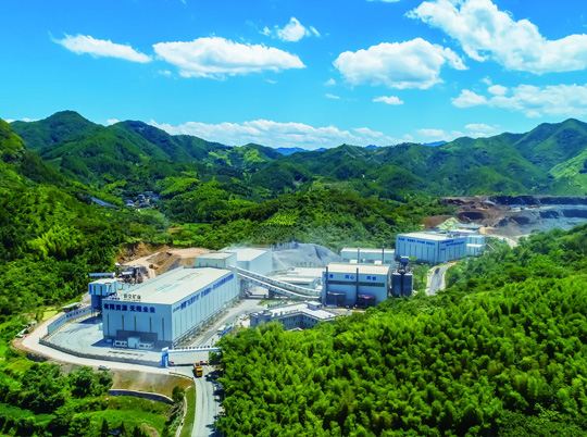 全球最大機(jī)制砂生產(chǎn)線成功封頂！湖北省砂石資源迎來利好消息